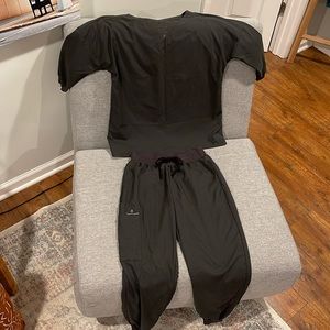 ✨Dolan Original Scrub set